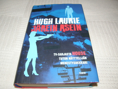 Hugh Laurie Järein asein  -sid