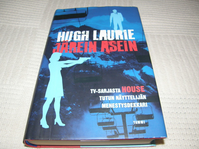 Hugh Laurie Järein asein  -sid