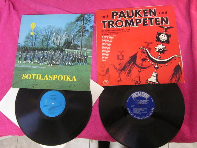 SOTILASPOIKA & PAUKEN UND TROMPETEN !!