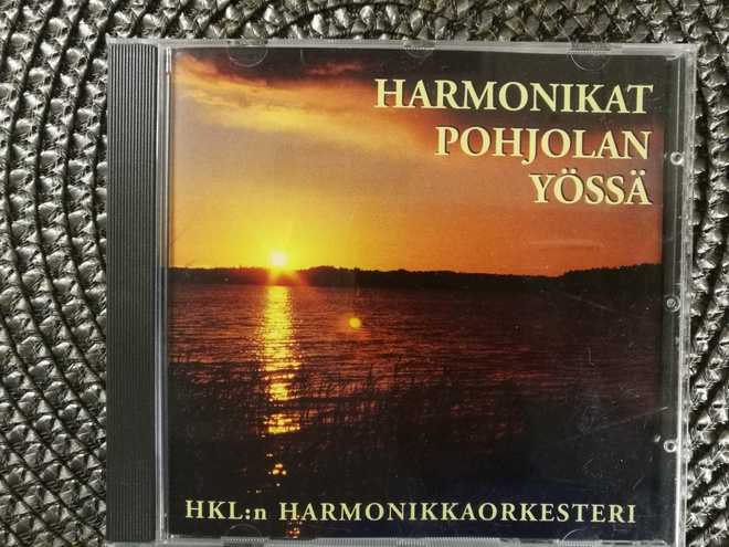 HKL:N HARMONIKKAORK.-HARMONIKAT POHJOLAN YÖSSÄ-CD, UUSI