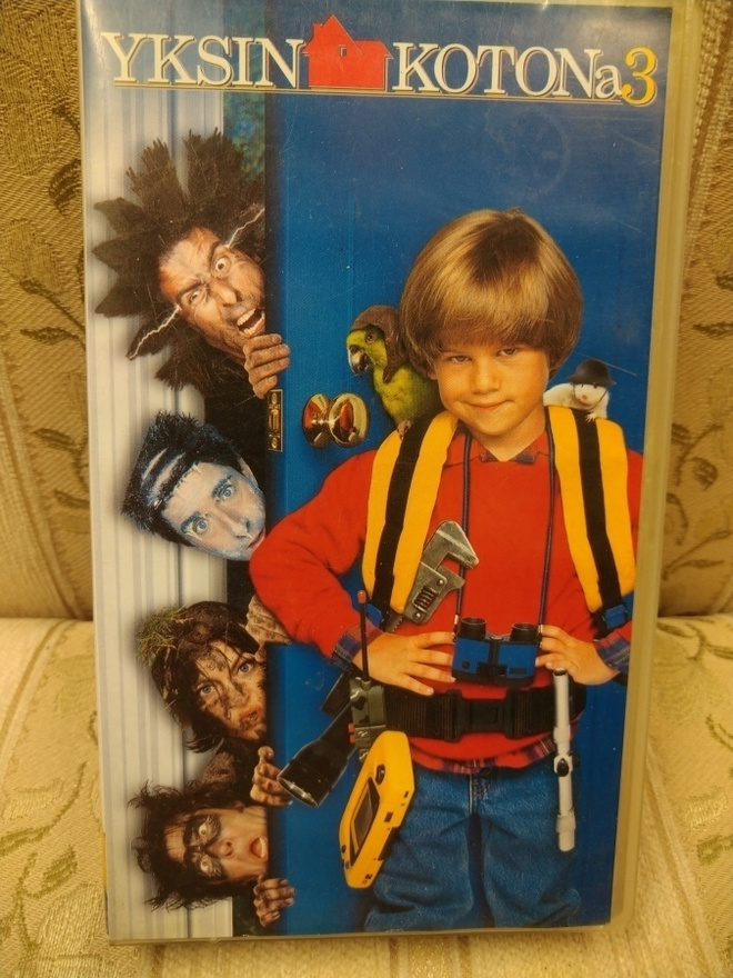 Yksin kotona 3 VHS videokasetti.