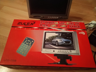 ZULEX 7" LCD TV/näyttö. 230VDC/12VDC