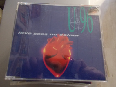 CDM U96 ** LOVE SEES NO COLOUR **