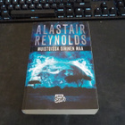 Reynolds, Alastair - Muistoissa sininen maa - pikkukuva 1