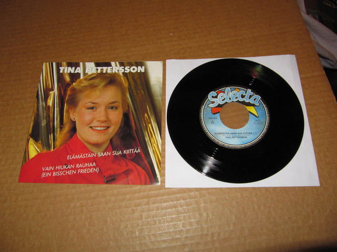 Tina Pettersson 7" Elämästäin Saan Sua Kiittää,PS v.1982 M-