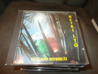 CD ISKELMÄN IKIVIHREÄT ** HETKI LYÖ **