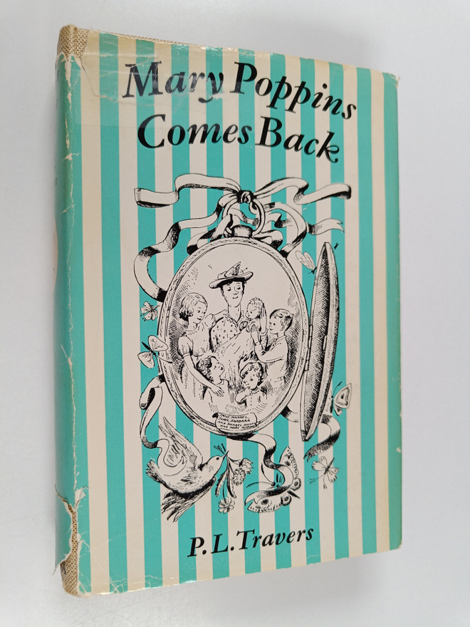 Pamela Lyndon Travers : Mary Poppins Comes Back