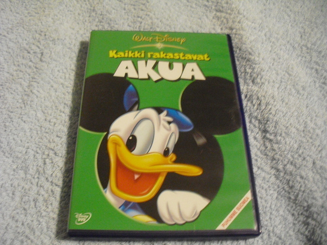 KAIKKI RAKASTAVAT AKUA (FI+SWE -PUHE)***