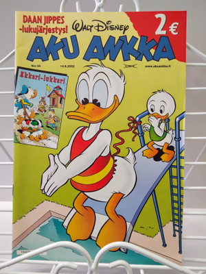 Aku Ankka 33 2002