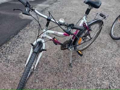 NAISTEN TUNTURI 26" ATB 21-VAIHTEINEN