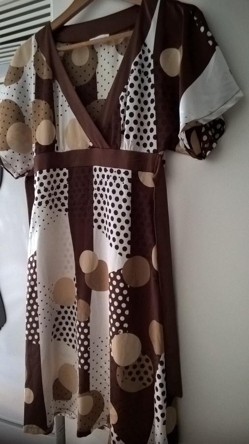 Promod kuosillinen Satiinimekko / Mekko - koko 36