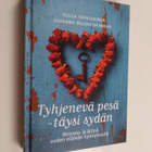 Tuula Vainikainen : Tyhjenevä pesä - täysi sydän : naisen... - pikkukuva 1
