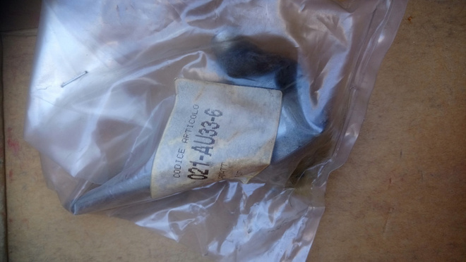 Pallonivel Audi 80, VW Passat 021-AU33-6