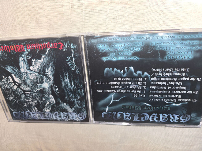 Graveland – Carpathian Wolves CD – No Colours NC 023 – bonus