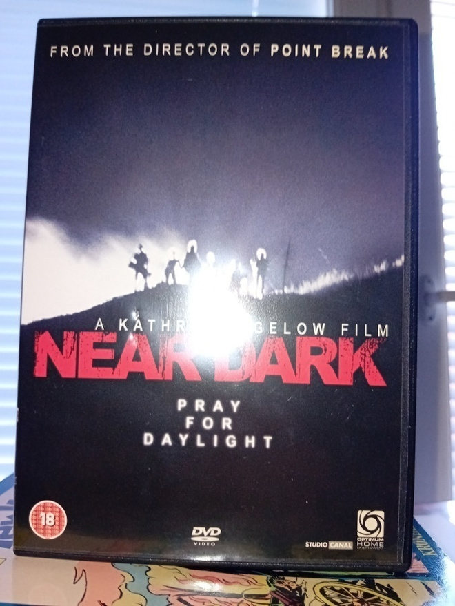 Dvd Near Dark ( SIS POSTIKULU  )