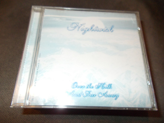 CD NIGHTWISH ** OVER THE HILLS AND FARAWAY **