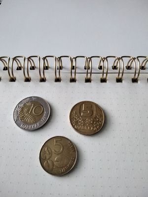 Suomalaiset kolikot 10 mk ja 2kpl 5 mk
