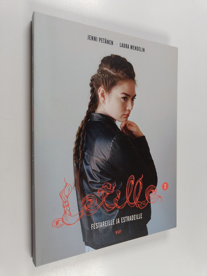 Laura Mendelin ym. : Letille 2 : Festareille ja estradeille