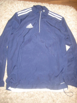 **ADIDAS Clima proof  paita , siisti  koko 176 cm