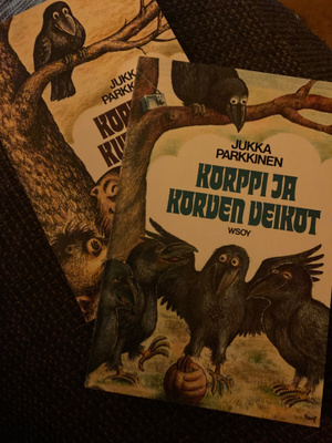 JUKKA PARKKINEN: 2 KORPPI -KIRJAA