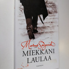 Marcus Sedgwick : Miekkani laulaa - pikkukuva 1
