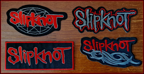 4 kpl erilaisia SLIPKNOT kangasmerkkejä