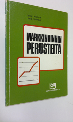 Risto ym. Niinikoski : Markkinoinnin perusteita