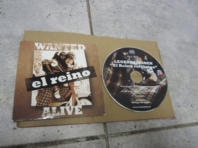 SLEEPY SLEEPERS - WANTED EL REINO ALIVE - single