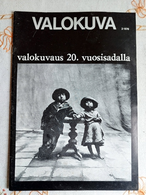 VALOKUVA 2 1976