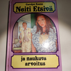 Neiti etsivä ja naukuva arvoitus Carolyn Keene - pikkukuva 1