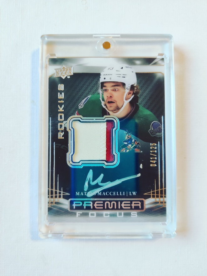 Matias Maccelli - 22-23 Premier Focus Rookies /125