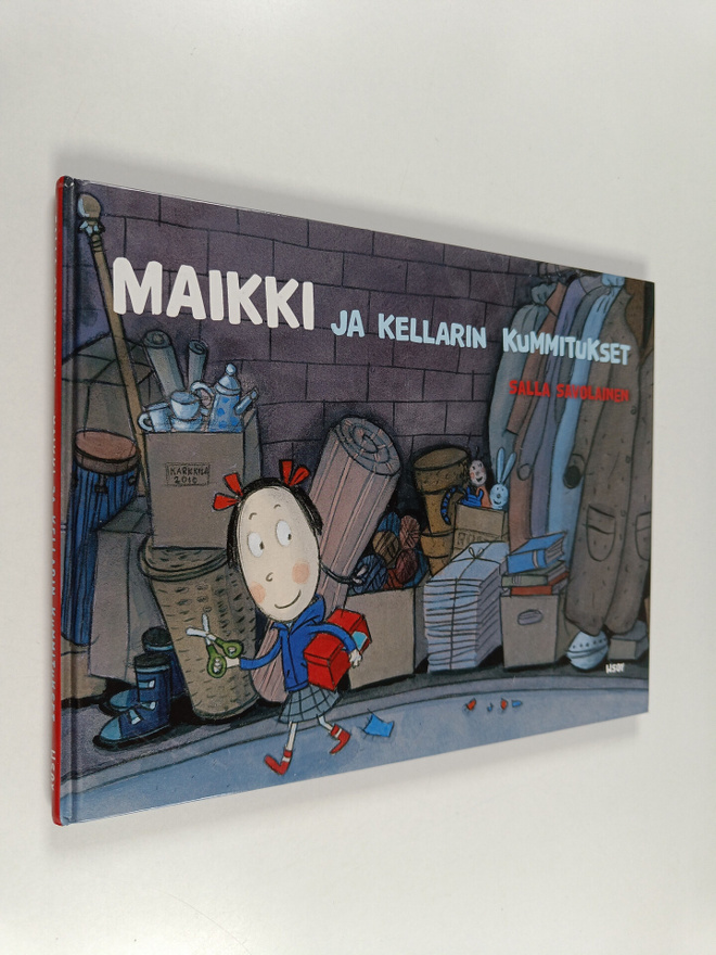 Salla Savolainen : Maikki ja kellarin kummitukset