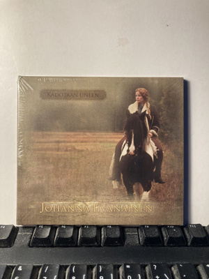 JOHANNA IIVANAINEN: Kadotaan uneen, CD, muoveissa