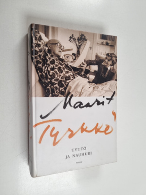 Maarit Tyrkkö : Tyttö ja nauhuri