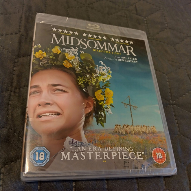Midsommar - loputon yö Blu-Ray **muoveissa**