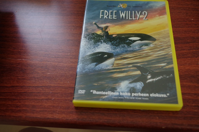 Pelastakaa Willy 2 (1995)