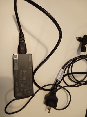 LENOVO LATURI
