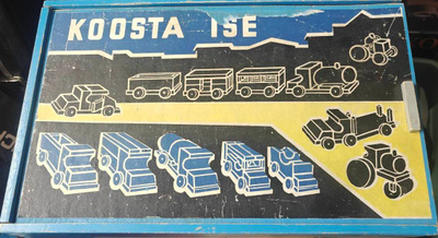 Koosta Ise - puinen rakennussarja 70-luvulta