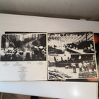 Genesis :Seconds out 2LP - pikkukuva 4