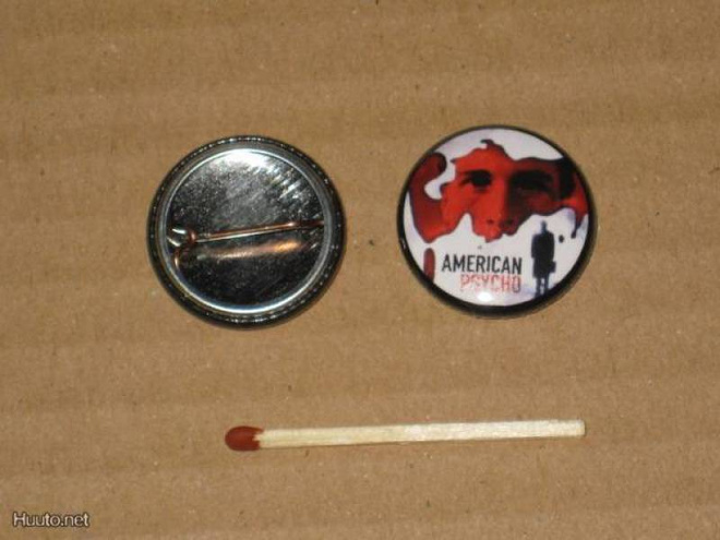 American Psycho rintanappi 1" (k1)