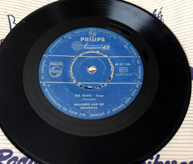 Malando And His Orchestra – Guapita/Olé Guapa