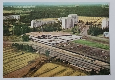 Helsinki, Puotinharju, Ostoskeskus ja ympäristöä, ei p.