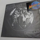 DOLPHINS - FIESTA OF FOOLS M-/M- 7'' EP - pikkukuva 1