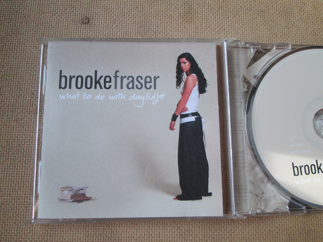 Brooke Fraser: What To Do With Daylight CD