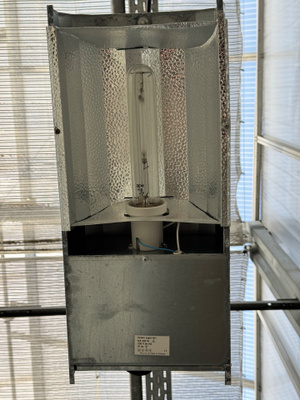 40kpl Kasvihuonevalaisimia suurpainenatrium 400W