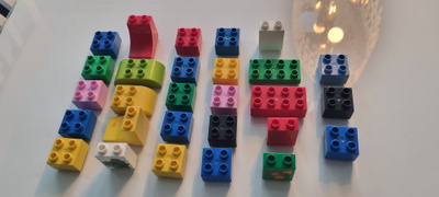 DUBLO LEGOJA 28 kpl