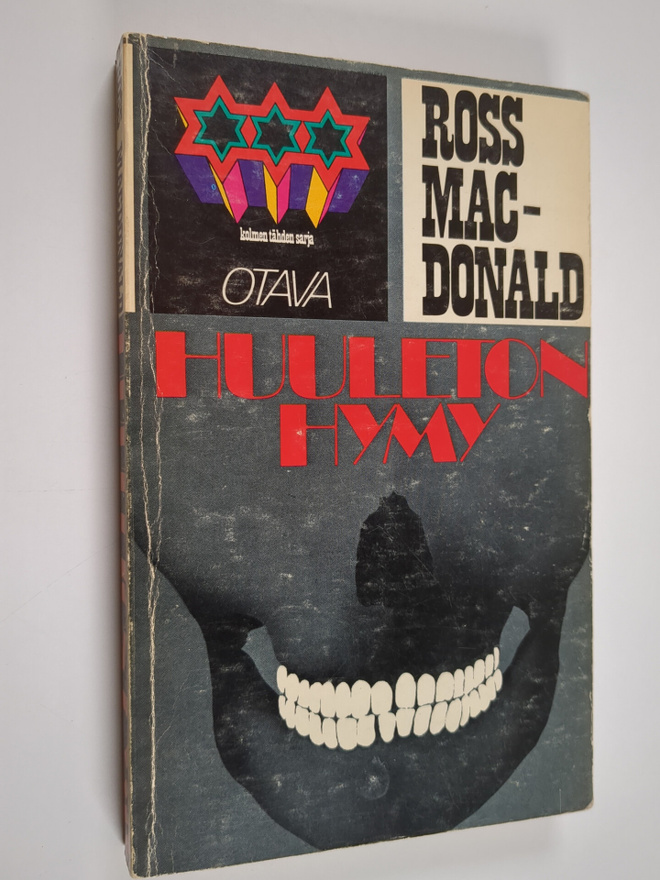 Ross Macdonald : Huuleton hymy