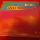 NINE INCH NAILS - HEAD LIKE A HOLE M-/M- 7'' SINGLE - pikkukuva 2