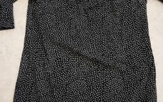 Marimekko tunika koko L  RÄSYMATTO