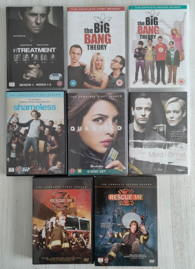 DVD - BOX - yli 70 kpl